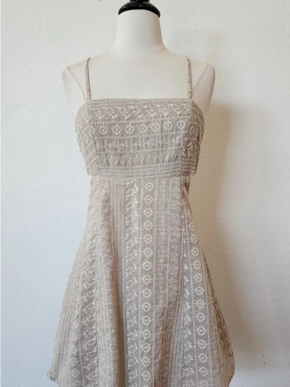 NWT. Medium Juniors, Altar'd State Taupe embroidered cutout Mini Dress - Picture 8 of 9